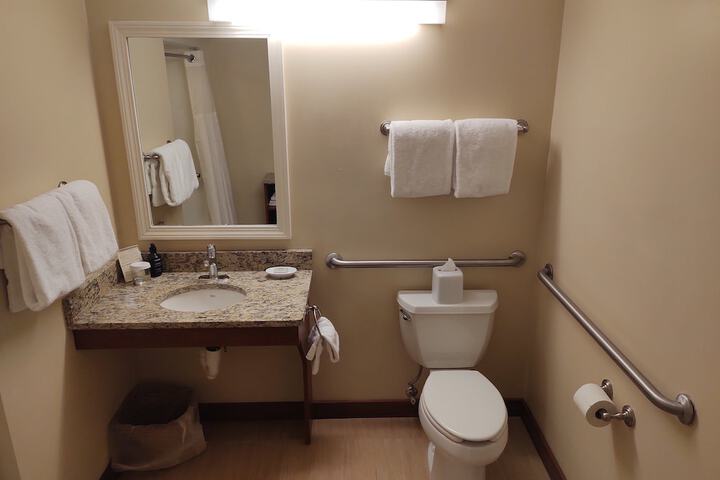 Room 77 of 111