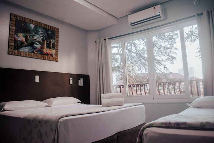 Room 18 of 49