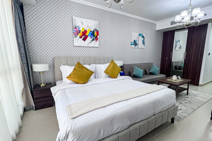 Room 16 of 52