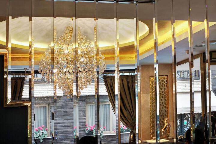 Guest Lobby