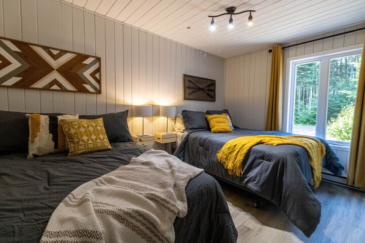 Les Chalets Tourisma - Le Colibri in Lac-Sergent, QC