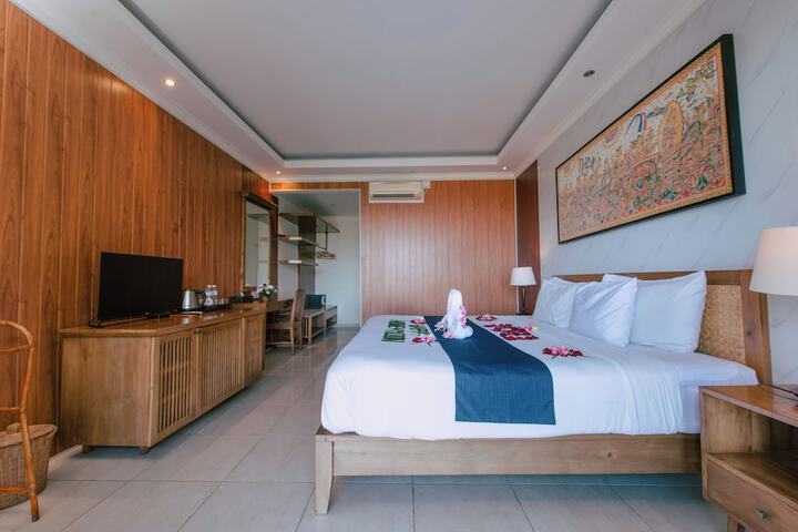 Room 35 of 111