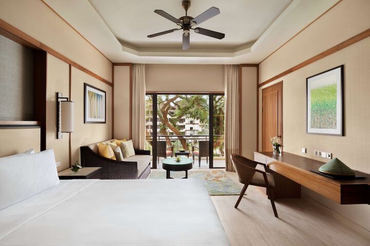 Room 16 of 125