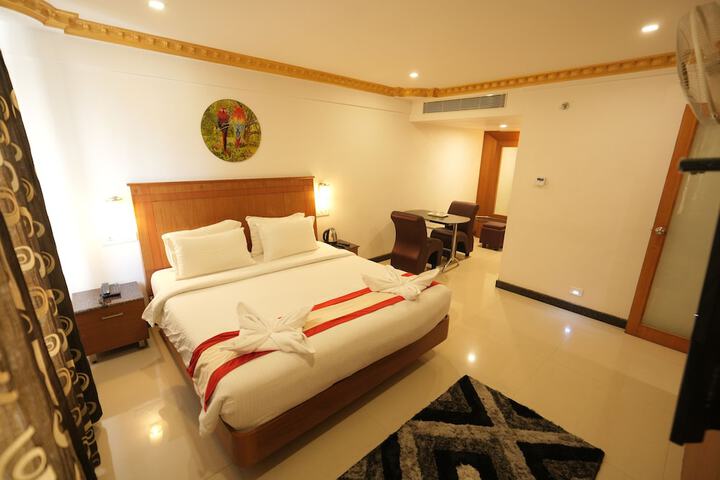 Room 9 of 31