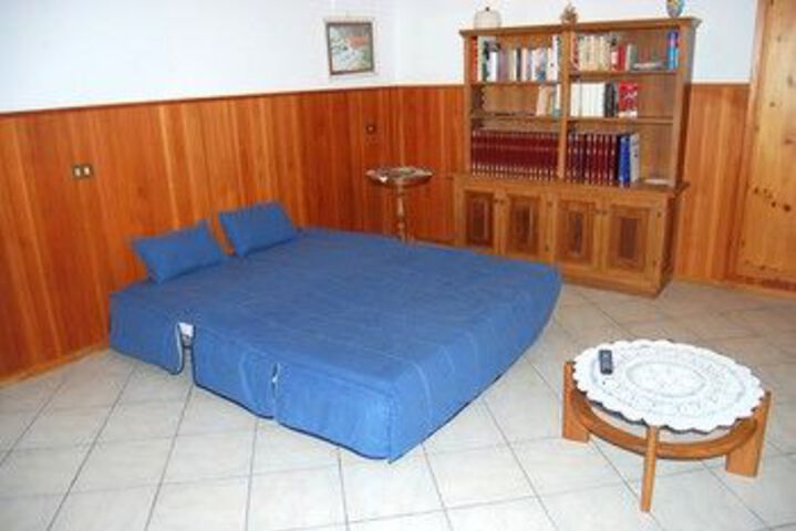 Room 41 of 54