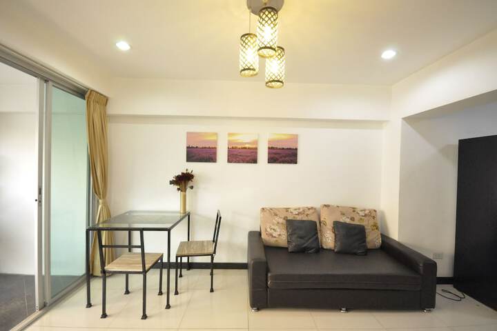 Room 30 of 51