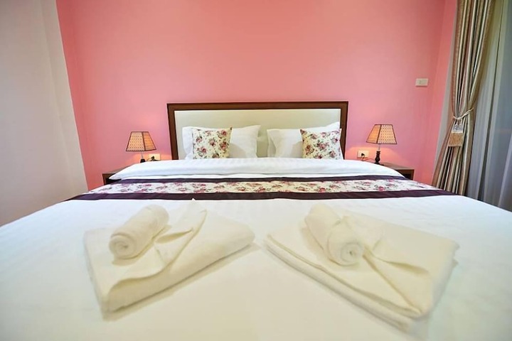 Room 15 of 23