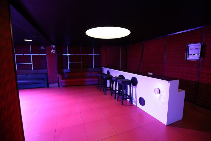 Ballroom/Hall 15 of 23