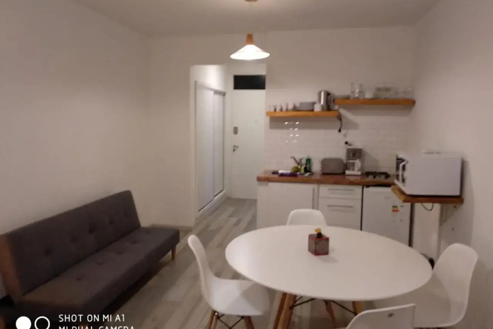 Room 5 of 14