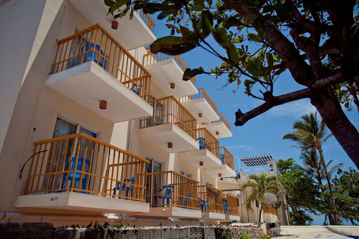 Hotel 37 of 43