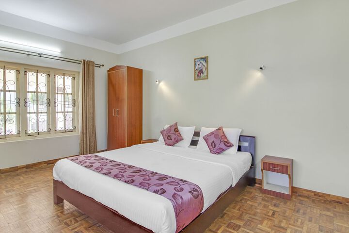 Room 27 of 28