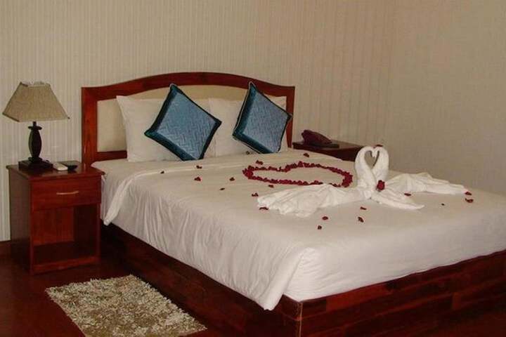 Room 3 of 21