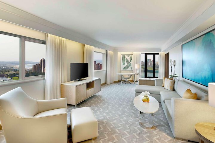 Room 21 of 117