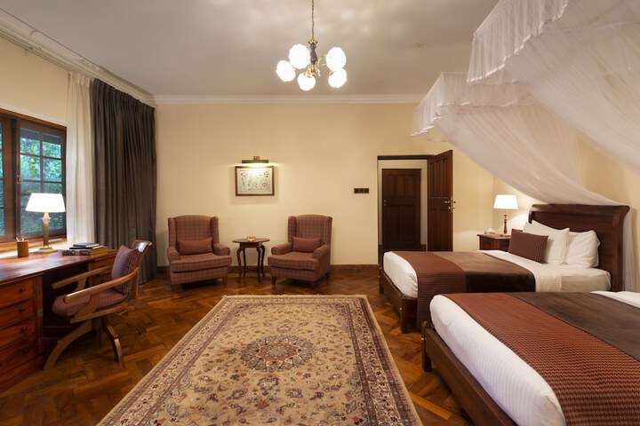 Room 13 of 86
