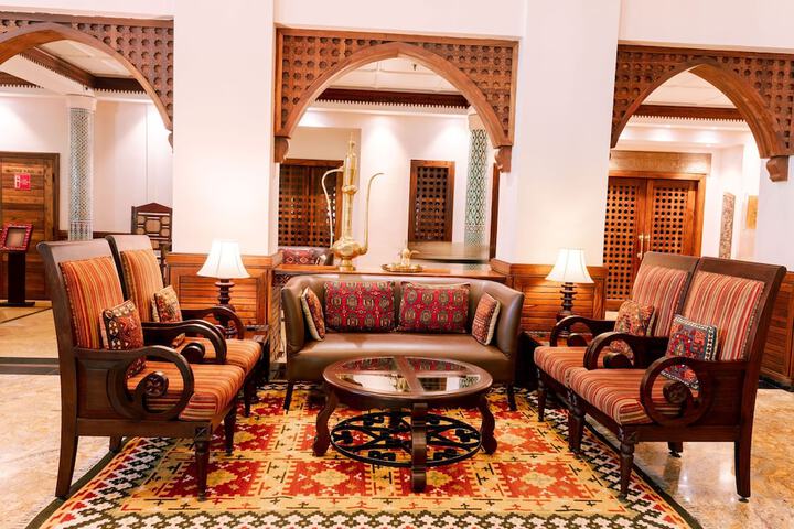 Hotel Interior 7 of 108
