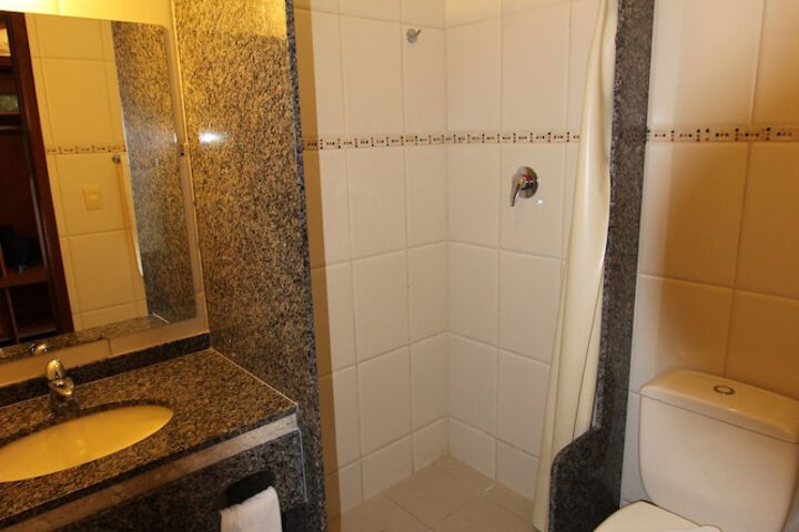 Room 18 of 36