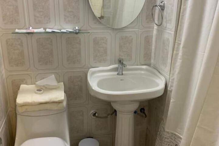 Room 65 of 95