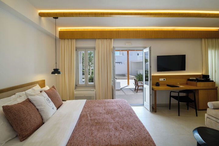 Room 28 of 199