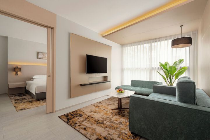 Room 22 of 50
