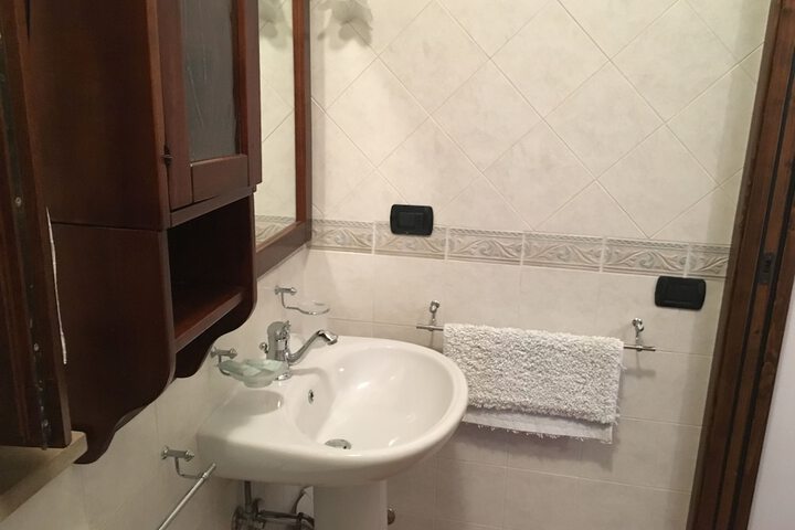 Room 60 of 71