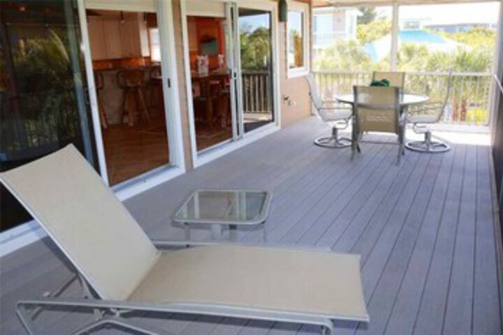 Terrace/Patio 2 of 23