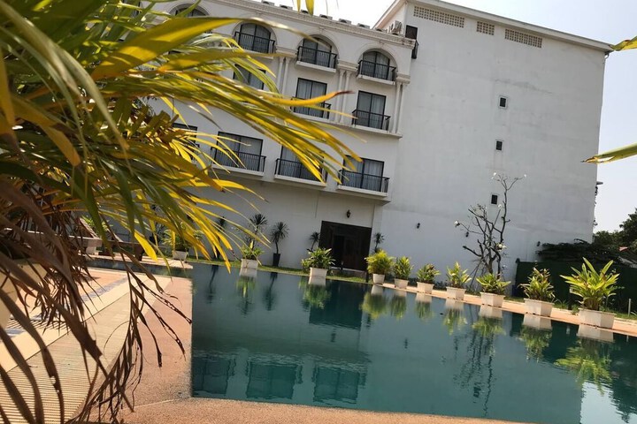 Pool 29 of 37