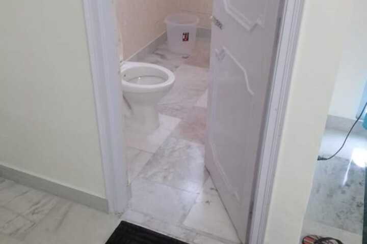 Room 10 of 15