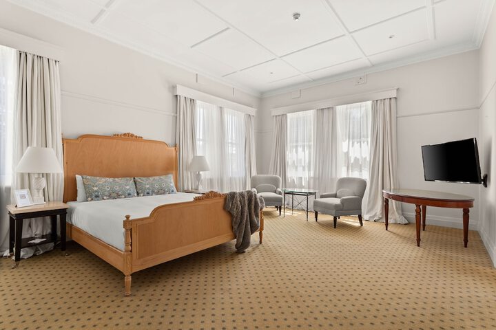 Room 18 of 59