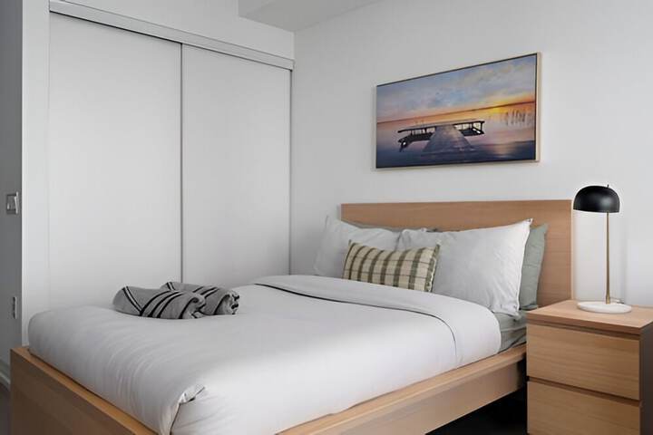 Room 4 of 260