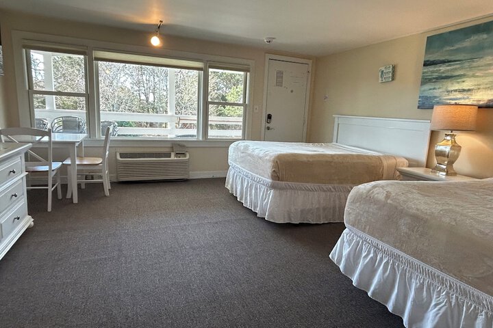 Room 116 of 212