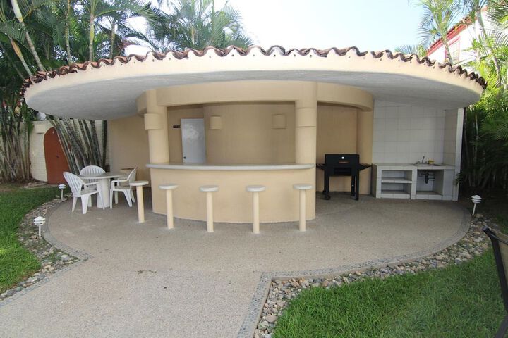 BBQ/picnic area