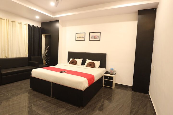 Room 22 of 32