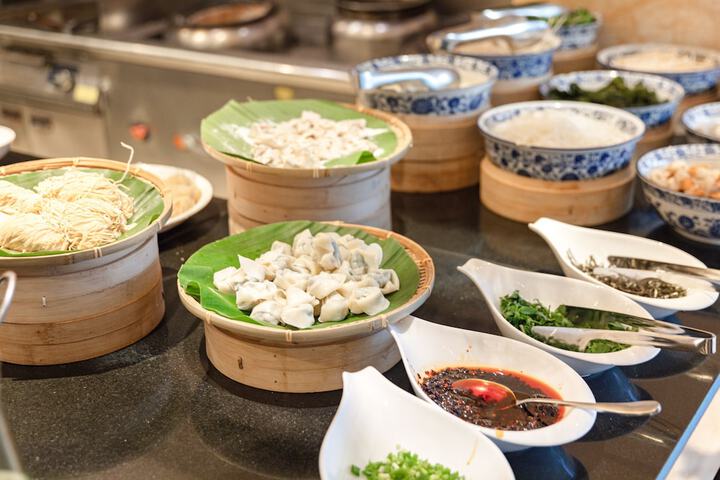 Dining 54 of 85