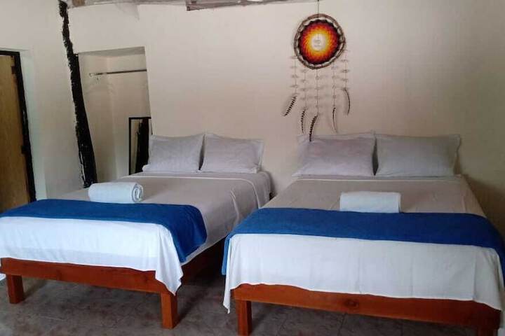Room 7 of 28