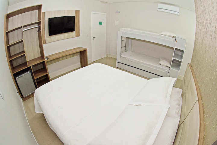 Room 10 of 53