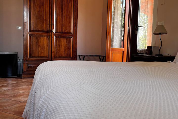 Room 4 of 58