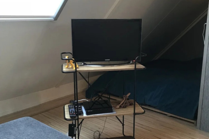 Room 5 of 13