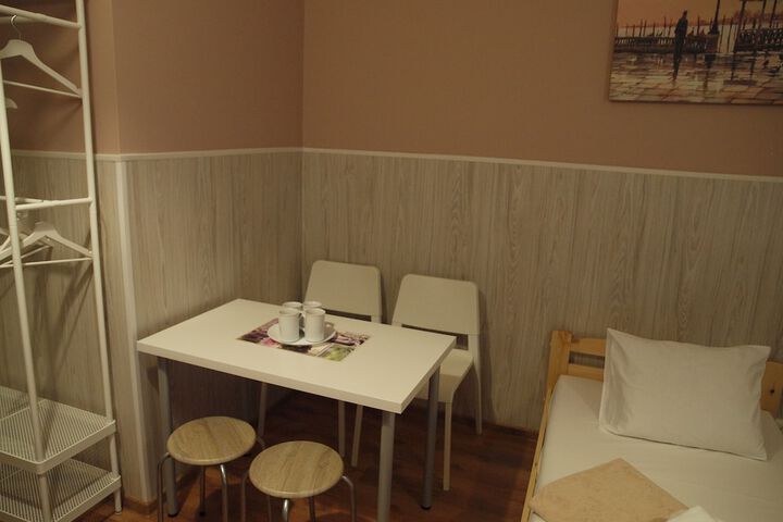 Room 34 of 69