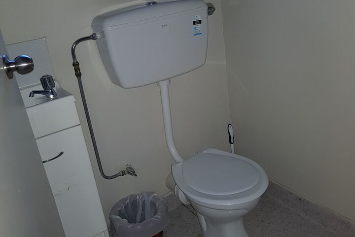 Room 17 of 29