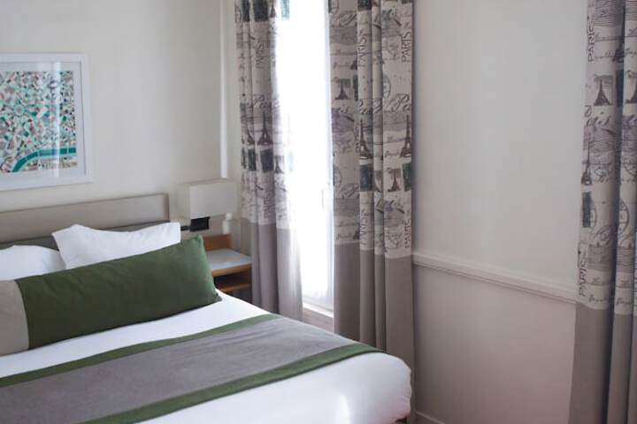 Room 10 of 45