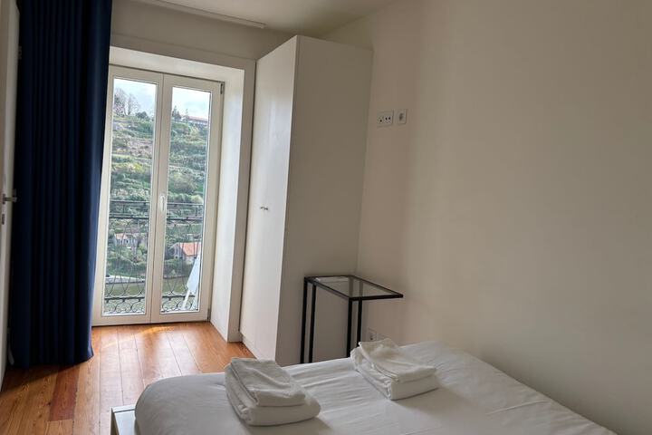 Room 85 of 287