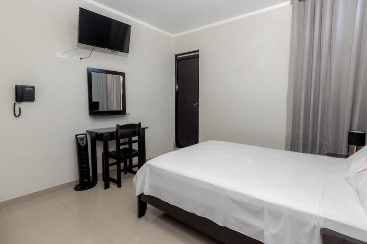 Room 34 of 65