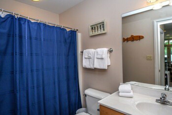 Room 7 of 49