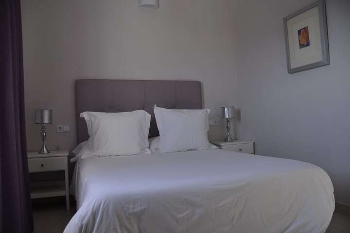 Room 8 of 29