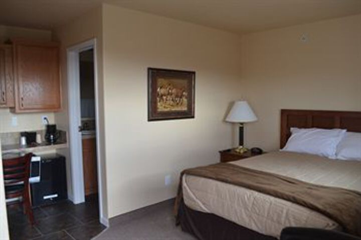 Photo of Aspen Lodge & Suites