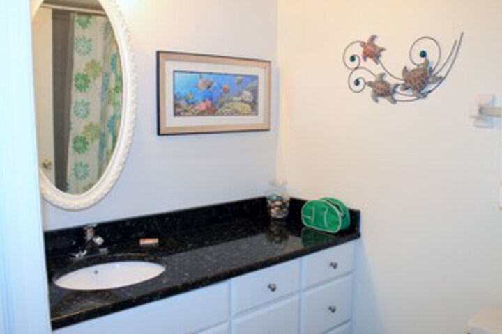 Room 4 of 24