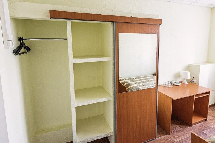 Room 10 of 58
