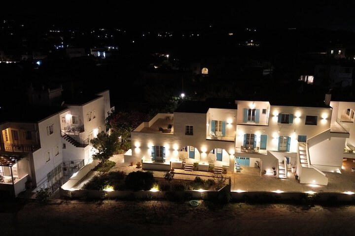 Hotel 134 of 143