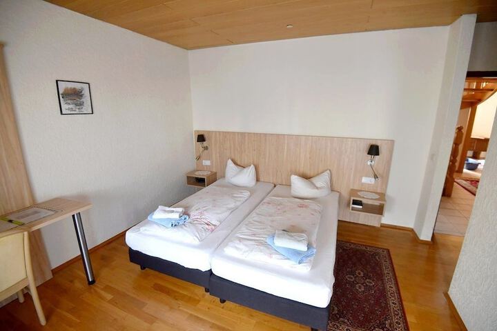 Room 3 of 13