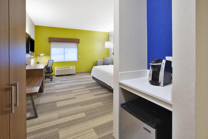 2 Double Beds (2 of 4)